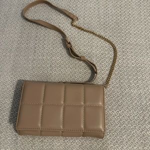 EUC cream quilted pattern purse